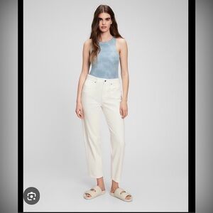 GAP barrel jean high rise 8R. White.